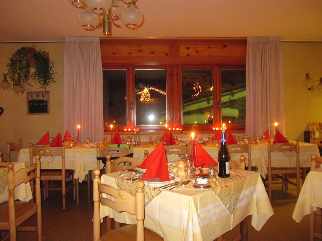 Hotel Confinale Santa Caterina Valfurva Exterior foto